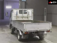 Toyota DYNA лот № 20086 оценка 3.5  с аукциона в Японии 1