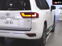 Toyota LAND CRUISER лот № 4434 оценка S  с аукциона в Японии 7