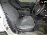 Toyota HIACE VAN лот № 20083 оценка 3.5  с аукциона в Японии 5