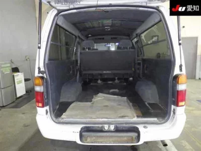 Toyota HIACE VAN  с аукциона в Японии