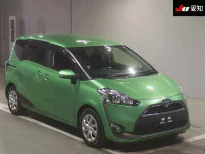 Toyota SIENTA  с аукциона в Японии