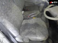 Hino DUTRO лот № 8056 оценка 3  с аукциона в Японии 5