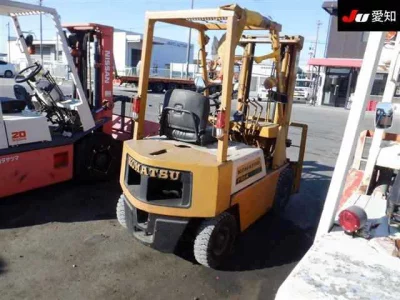 KOMATSU FORKLIFT