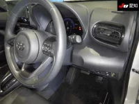 Toyota YARIS CROSS лот № 3092 оценка 4  с аукциона в Японии 4
