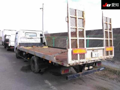 Isuzu TRUCK