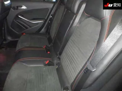 Mercedes-Benz CLA CLASS