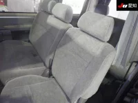 Toyota HIACE REGIUS лот № 30647 оценка 3.5  с аукциона в Японии 3
