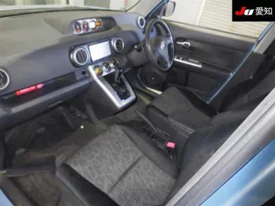 Toyota COROLLA RUMION