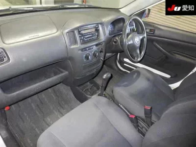 Toyota PROBOX  с аукциона в Японии