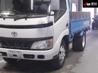 Toyota DYNA лот № 7110 оценка 3  с аукциона в Японии 6