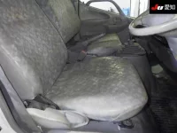 Toyota DYNA лот № 7110 оценка 3  с аукциона в Японии 5