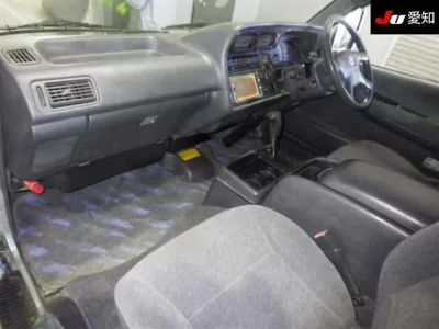 Toyota HIACE VAN  с аукциона в Японии
