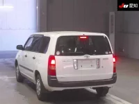 Toyota SUCCEED лот № 20122 оценка 4  с аукциона в Японии 1