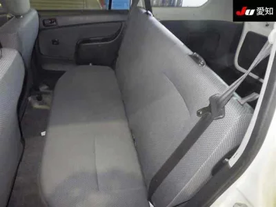 Toyota SUCCEED  с аукциона в Японии