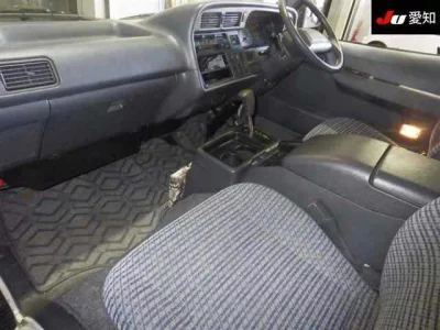 Toyota HIACE VAN  с аукциона в Японии