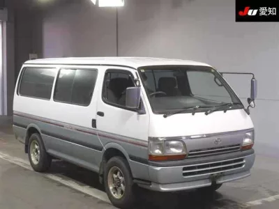 Toyota HIACE VAN  с аукциона в Японии