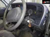 Toyota HIACE VAN лот № 7123 оценка 3.5  с аукциона в Японии 4
