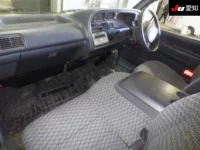 Toyota HIACE VAN лот № 7123 оценка 3.5  с аукциона в Японии 2