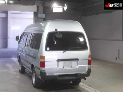 Toyota HIACE VAN  с аукциона в Японии