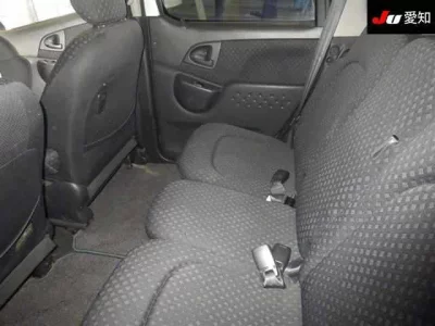 Toyota FUNCARGO  с аукциона в Японии