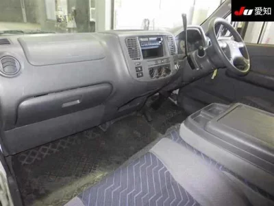 Nissan CARAVAN BUS  с аукциона в Японии