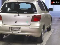 Toyota VITZ лот № 30731 оценка 3  с аукциона в Японии 7