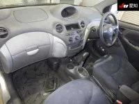 Toyota VITZ лот № 30731 оценка 3  с аукциона в Японии 2