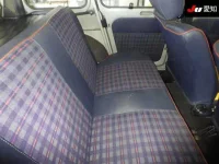 Renault 4 лот № 30681 оценка 4  с аукциона в Японии 3