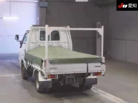 Mazda BONGO лот № 261 оценка 3.5  с аукциона в Японии 1