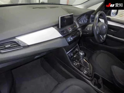 BMW 2-Series  с аукциона в Японии