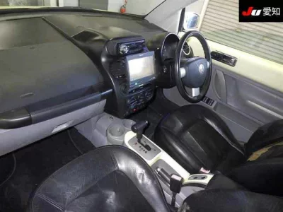 Volkswagen NEW BEETLE