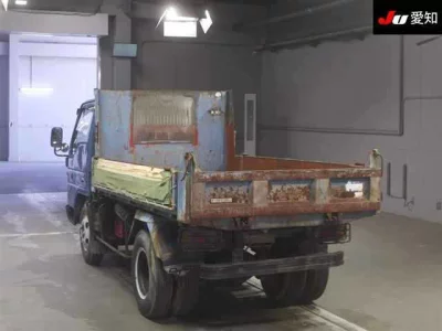 Mazda TITAN  с аукциона в Японии