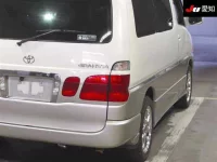 Toyota GRANVIA лот № 30816 оценка 3.5  с аукциона в Японии 7