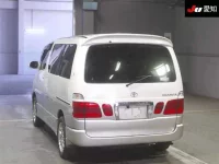 Toyota GRANVIA лот № 30816 оценка 3.5  с аукциона в Японии 1