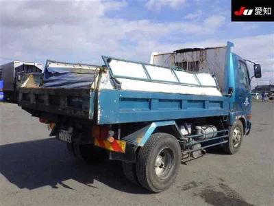 Mitsubishi FUSO FIGHTER