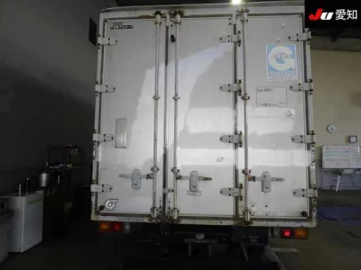 Mitsubishi FUSO TRUCK  с аукциона в Японии