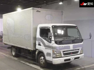 Mitsubishi FUSO TRUCK  с аукциона в Японии