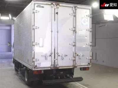 Mitsubishi FUSO TRUCK  с аукциона в Японии