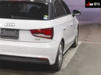 Audi A1 лот № 30946 оценка 4.5  с аукциона в Японии 7