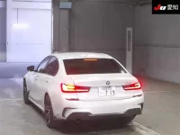 BMW 3-Series лот № 3128 оценка 4  с аукциона в Японии 1