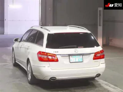 Mercedes-Benz E CLASS WAGON