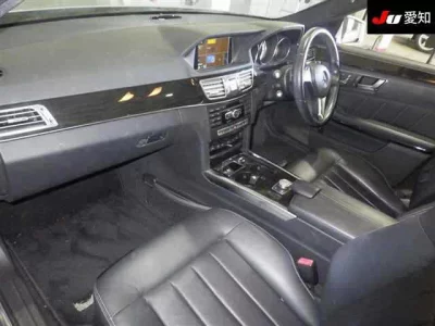 Mercedes-Benz E CLASS WAGON