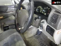 Toyota LAND CRUISER лот № 4565 оценка 3  с аукциона в Японии 4