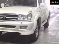 Toyota LAND CRUISER лот № 4565 оценка 3  с аукциона в Японии 6