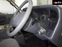 Toyota HIACE VAN лот № 4557 оценка 3.5  с аукциона в Японии 4