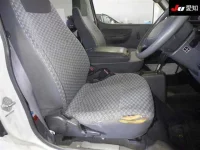 Toyota HIACE VAN лот № 4557 оценка 3.5  с аукциона в Японии 5