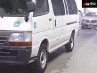 Toyota HIACE VAN лот № 4557 оценка 3.5  с аукциона в Японии 6