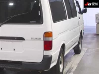 Toyota HIACE VAN лот № 4557 оценка 3.5  с аукциона в Японии 7