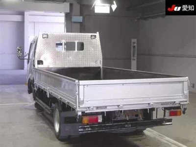 Toyota DYNA  с аукциона в Японии