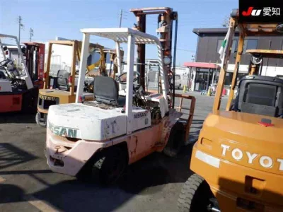 Nissan FORKLIFT